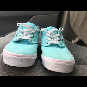 Youth Lo Pro Teal Vans Size 5